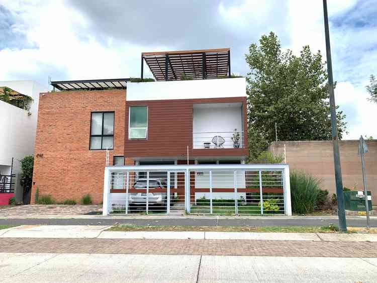 casa en venta circuito del bosque bosques vallarta zapopan jalisco p7M2HpI